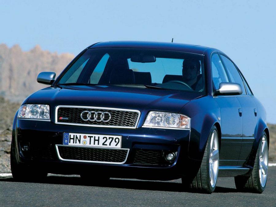  Audi RS6 Sedan (4B, C5) 2002 года  (фото 9 из 16)